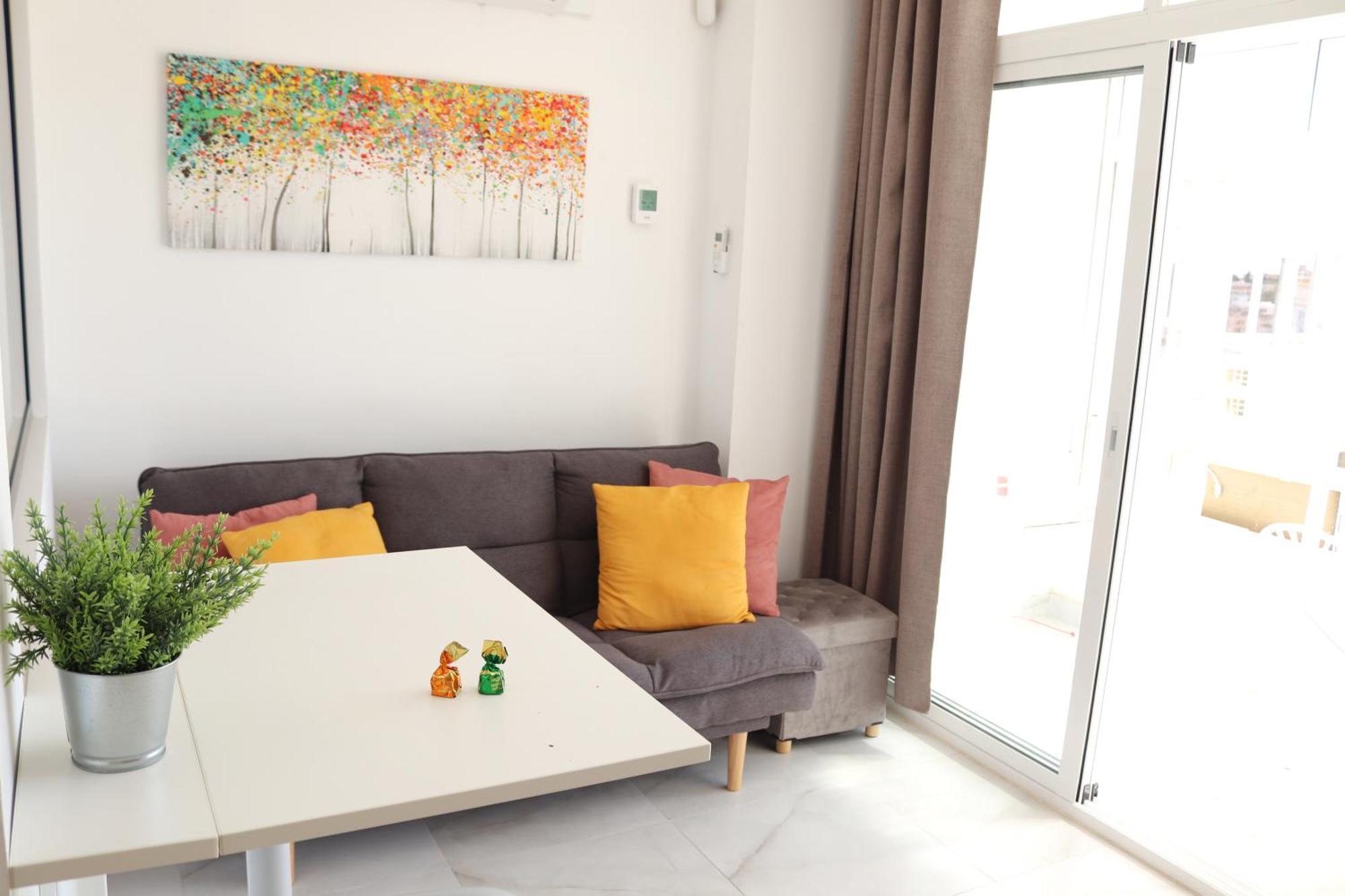 Sunset Sunny Verdiales Terrace & Sea Views Apartamento *